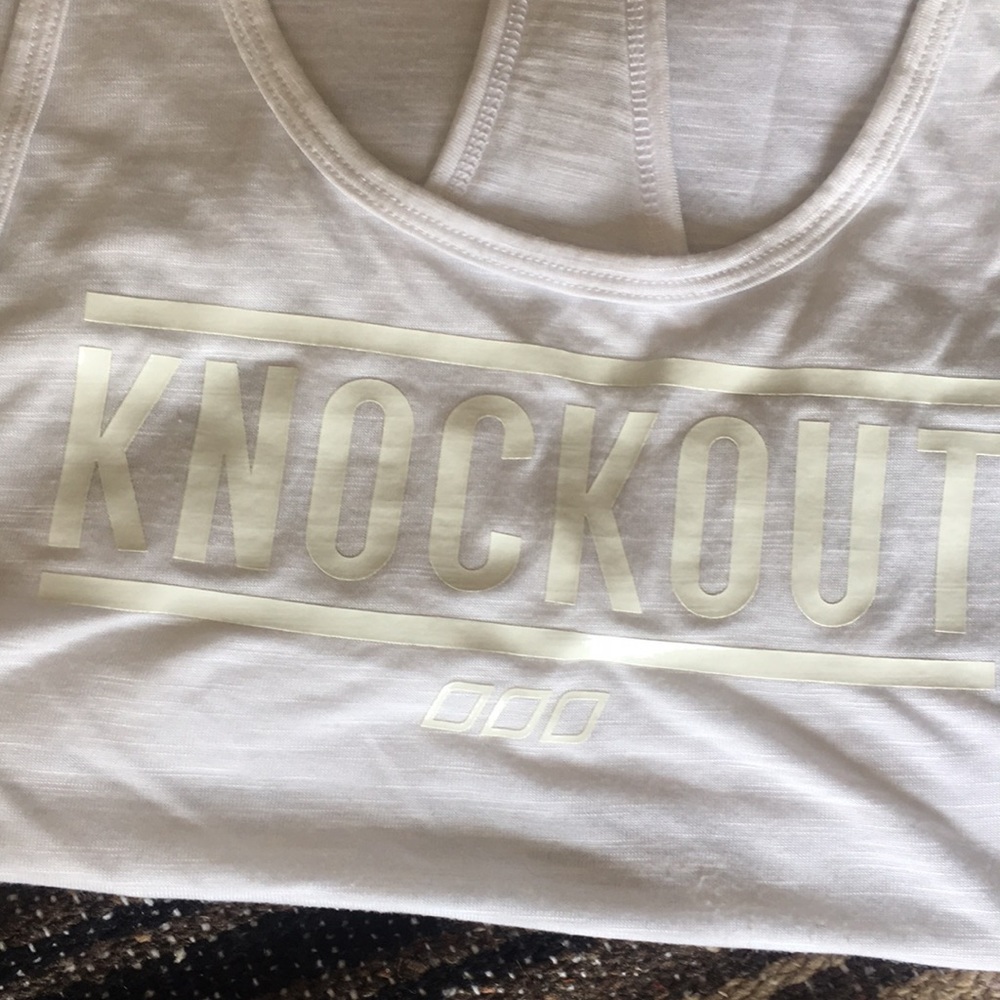 Lj - Knock Out Tank View 6